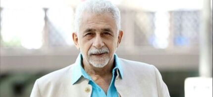 Photo of Naseeruddin Shah at a show