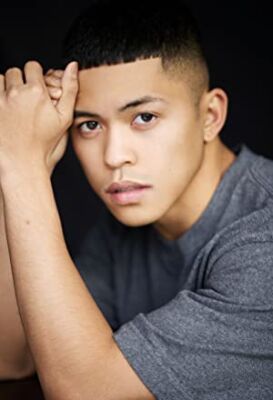 Official profile picture of Neil Robles