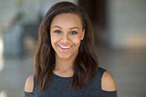 Official profile picture of Nia Sioux