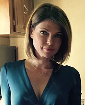 Official profile picture of Nicole de Boer
