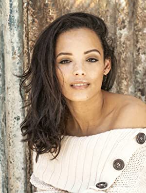 Official profile picture of Nicole Fortuin