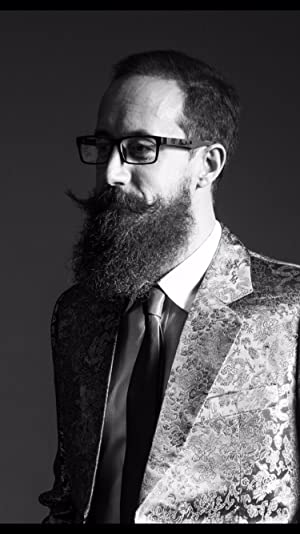 Official profile picture of Oliver Simms