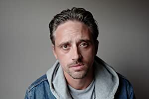 Official profile picture of Perry Fitzpatrick