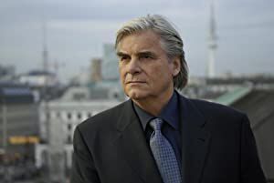 Official profile picture of Peter Simonischek