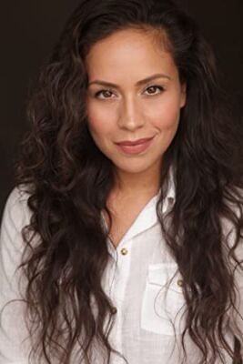 Official profile picture of Rachel Cerda