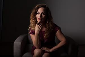 Official profile picture of Regina Taufen