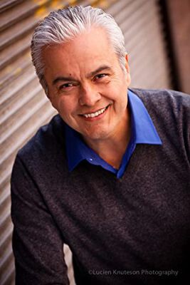 Official profile picture of Robert Fuentes