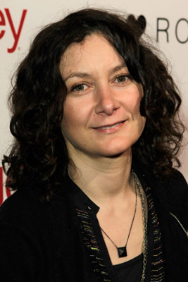 Official profile picture of Sara Gilbert