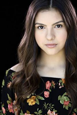 Official profile picture of Sara Rowe