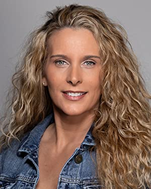Official profile picture of Shana-Anne Larson
