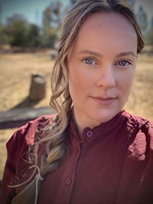 Official profile picture of Shannon Sinclear