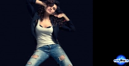 Photo of Sonnalli Seygall at an appearance