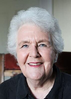 Official profile picture of Stephanie Cole