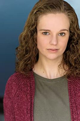 Official profile picture of Stephanie Kirves