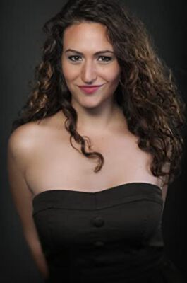 Official profile picture of Stephanie Riley