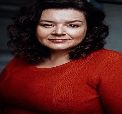 Official profile picture of Stephanie Seward