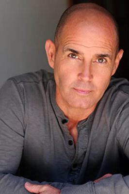 Official profile picture of Ted Larkin