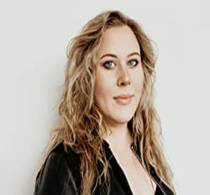 Official profile picture of Tessa Lundgren