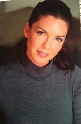 Official profile picture of Tessie Santiago