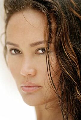 Official profile picture of Tia Carrere