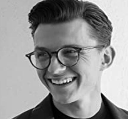 Official profile picture of Tom Holland Movies