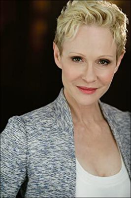 Official profile picture of Tracy Shayne