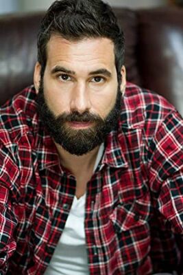 Official profile picture of Victor Salvatore