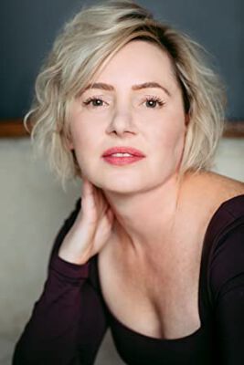 Official profile picture of Victoria Bidewell