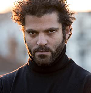 Official profile picture of Vincent Heneine