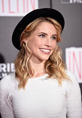Official profile picture of Wallis Currie-Wood