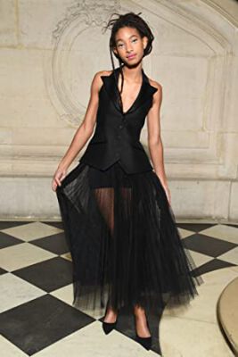 Official profile picture of Willow Smith