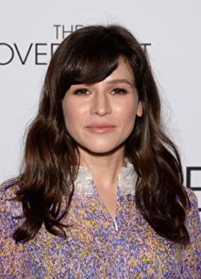 Official profile picture of Yael Stone