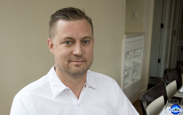 Photo of Bryan Voltaggio at an appearance