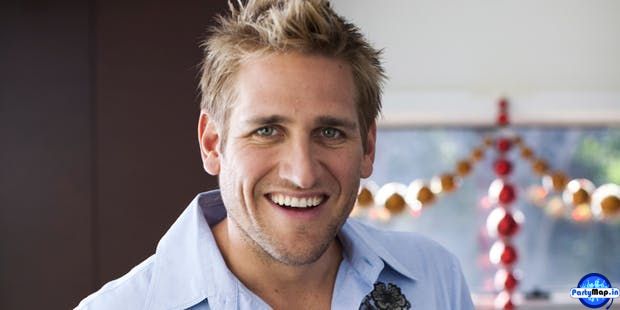 Photo of Curtis Stone at a concert