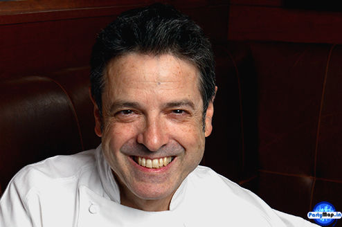 Photo of Wayne Harley Brachman at a show