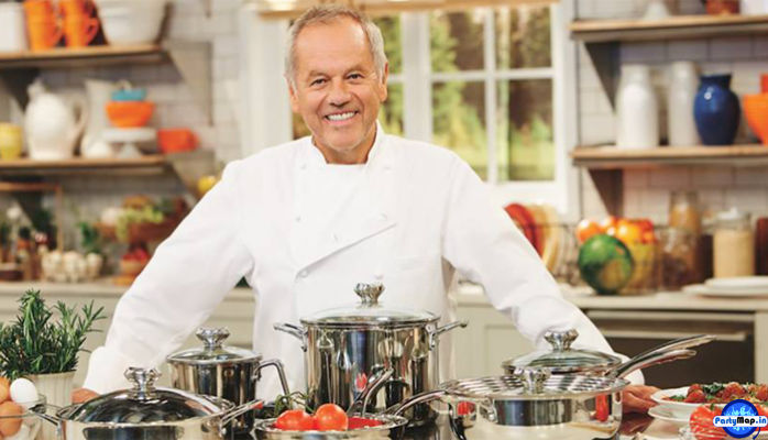 Photo of Wolfgang Puck at an appearance