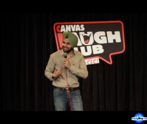 Photo of Jaspreet Singh at a show