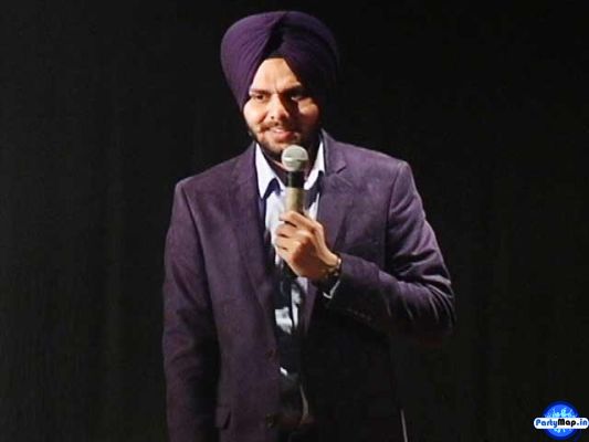 Photo of Jaspreet Singh at a concert