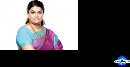 Photo of Supriya Pathare at a show