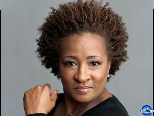 Photo of Wanda Sykes at a concert