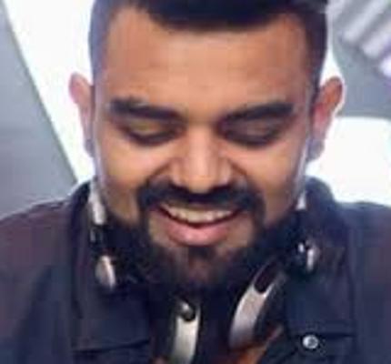 Photo of DJ Chetas at a show