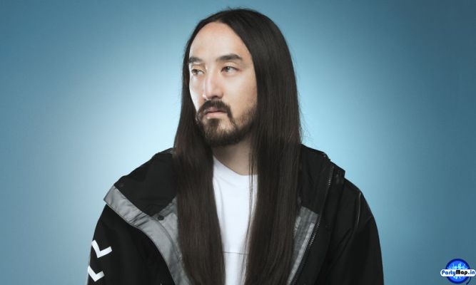 Photo of Steve Aoki at a show