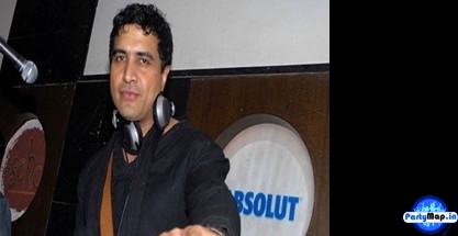 Photo of DJ Akbar Sami at an appearance