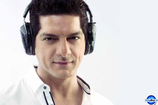 Photo of DJ Aqeel at an appearance