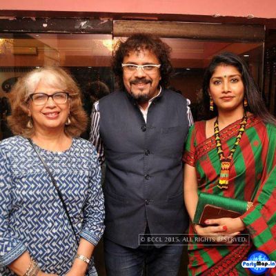 Photo of Bickram Ghosh at a concert