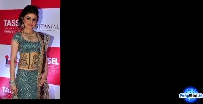 Photo of Shefali Zariwala at a concert