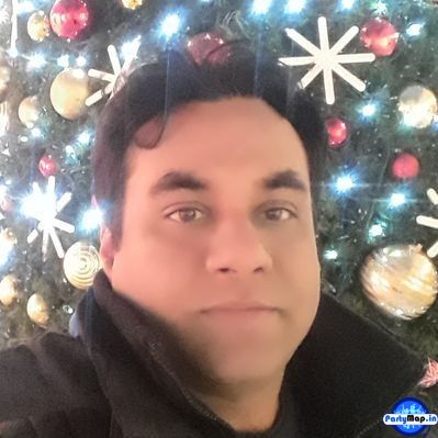 Photo of Devashish at a concert