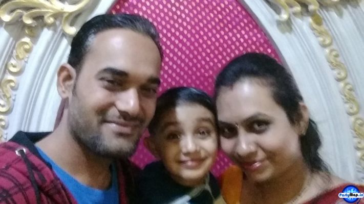 Photo of Reyansh Nagar at a concert