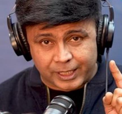 Photo of RJ Naved at an appearance