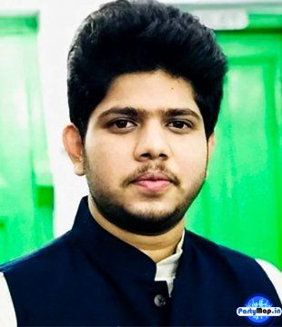 Photo of Adriz Ghosh at an appearance